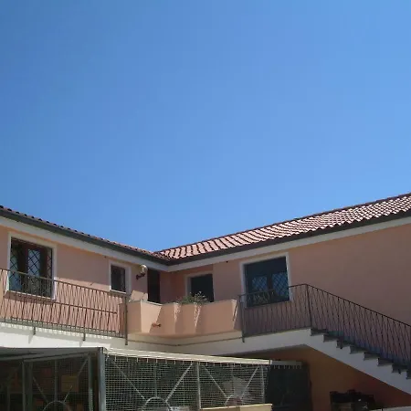 Apartment Casa Vacanze La Rocca Olbia